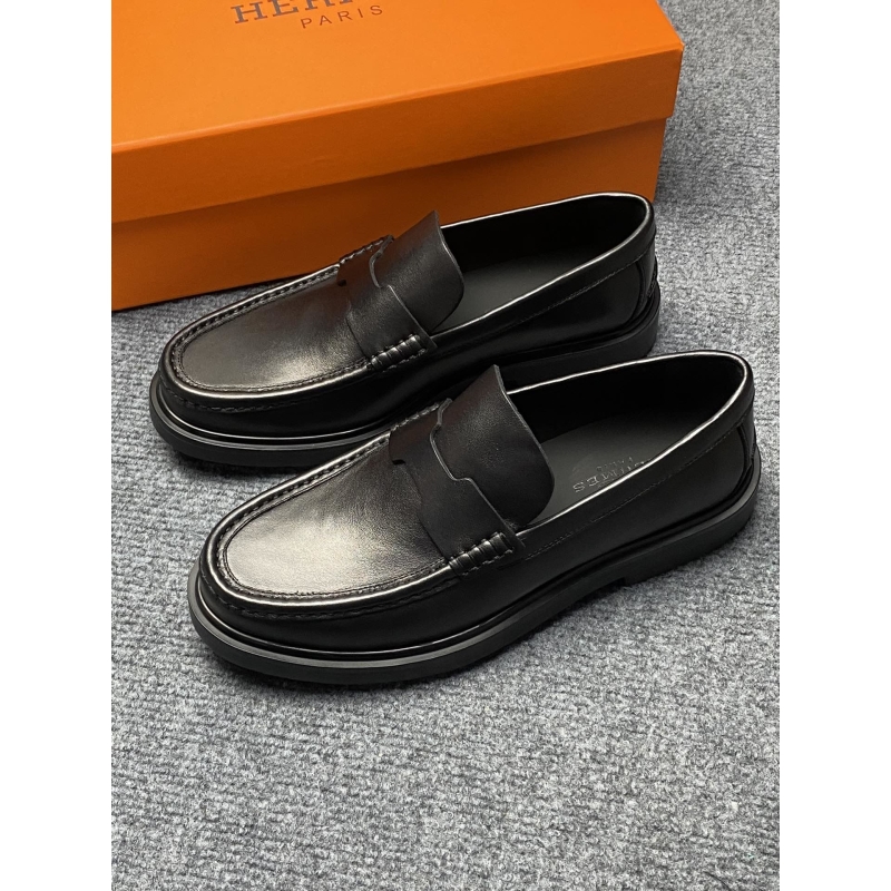 H**mes leather shoes